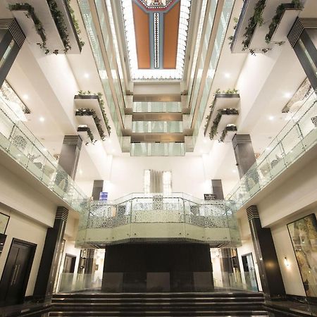 Le Meridien บังกาลอร์ ภายนอก รูปภาพ