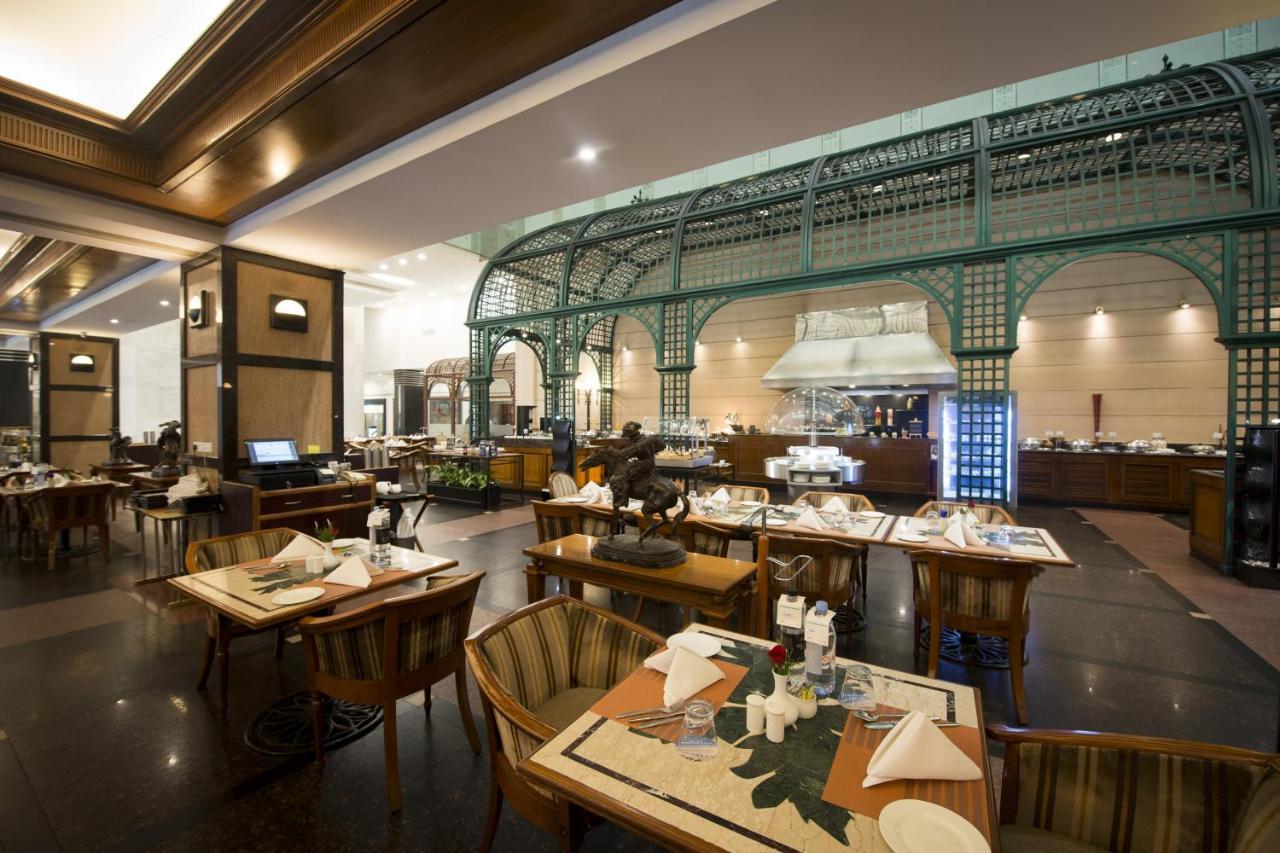 Le Meridien บังกาลอร์ ภายนอก รูปภาพ