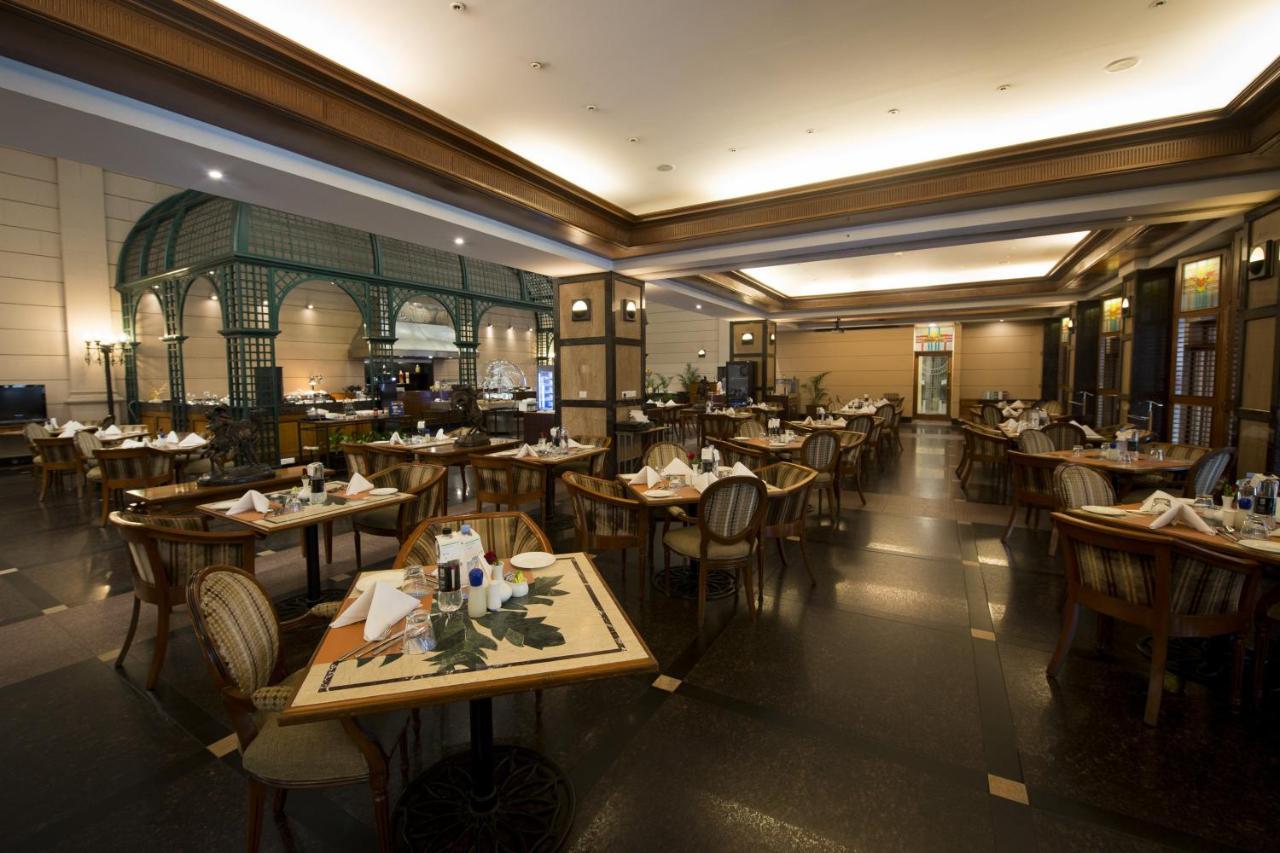 Le Meridien บังกาลอร์ ภายนอก รูปภาพ