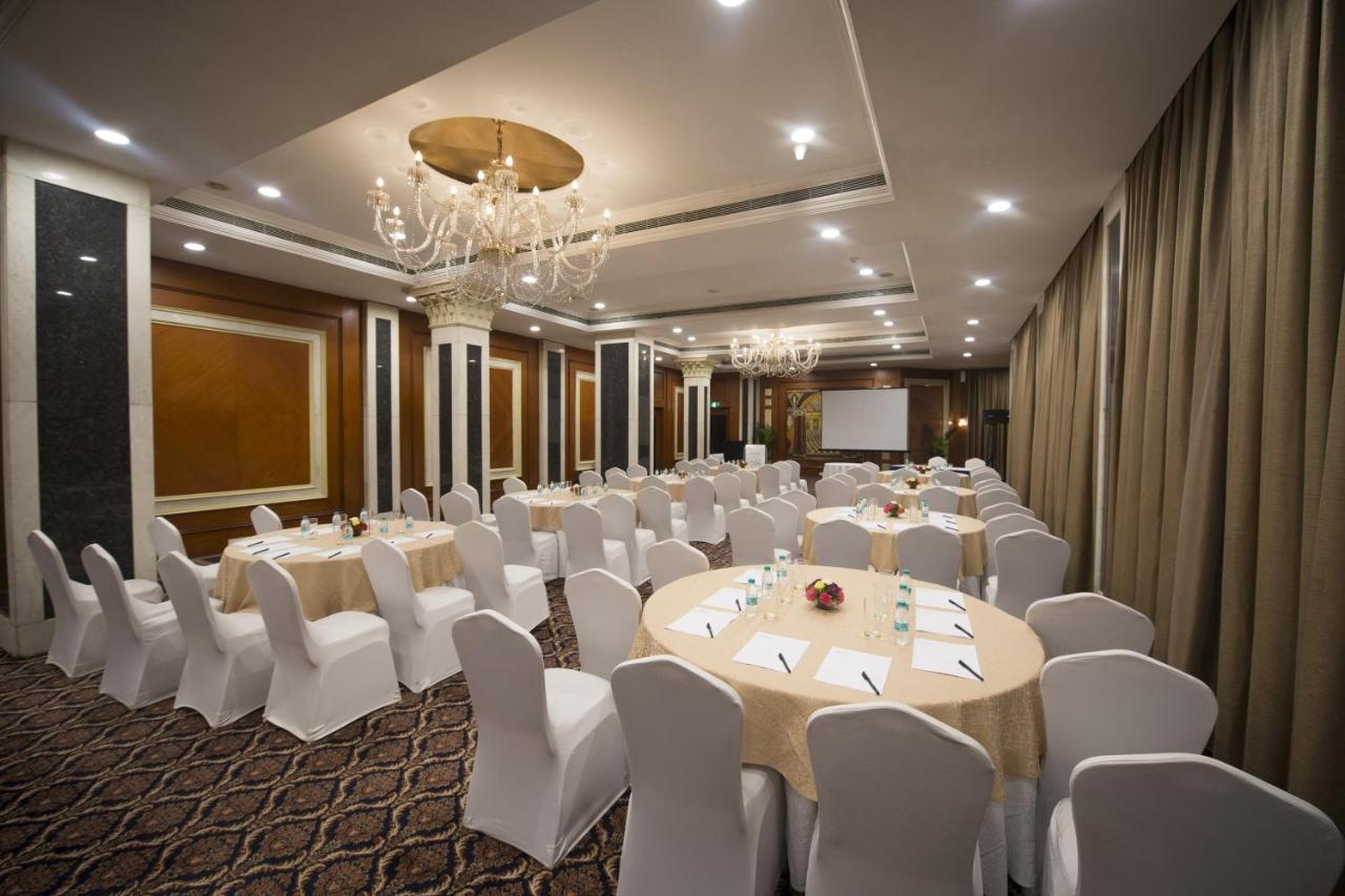Le Meridien บังกาลอร์ ภายนอก รูปภาพ