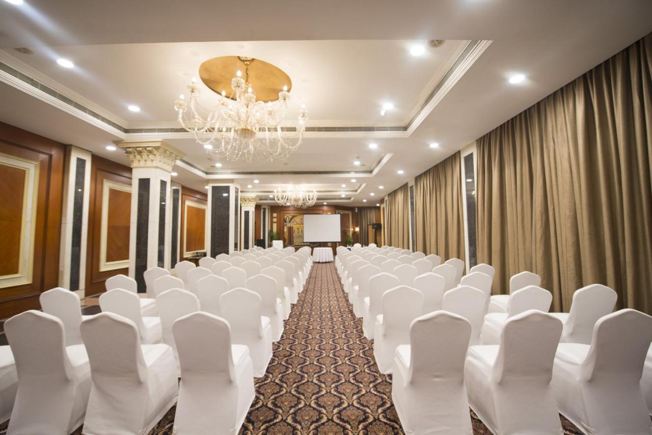 Le Meridien บังกาลอร์ ภายนอก รูปภาพ